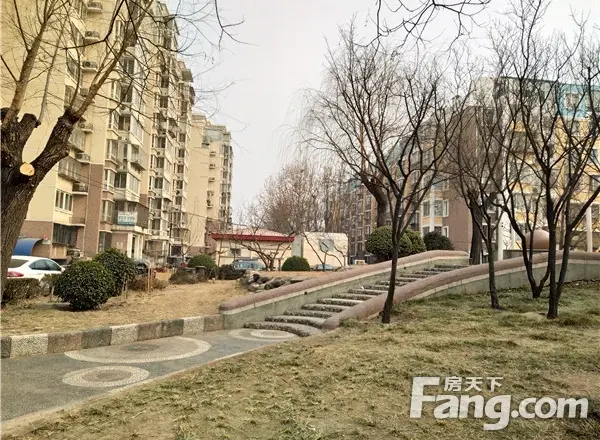 紫南家园 南楼梓庄站 欢乐谷 燕莎 临四环 京哈高速 酷车小镇