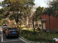 新出,低楼层,配套齐全,精装修