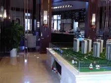 辣眼睛啦,每天推窗见南大公园和南大智慧城全景。