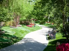 德佑恒大辛燕燕好房 不吃差价不收饭费