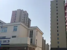 次新小区大两房,业主从来没有住过,全新房,看房方便