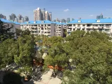 独门独户,双南朝向,带自住精装修,不靠马路诚心卖