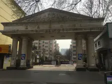 万盛园小区 3室3厅 南 北