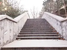 市中区欧亚大观旁 中等楼层南北通透 户型方正