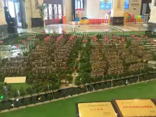 带双车位!带80平方院子 上叠边户 带有阁楼 随时看房