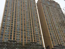 雁滩天水路 繁华地段 大平层 业主诚心出售