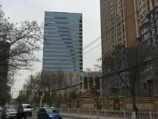 万达公馆 大平层 精装修 带一个车位 带家具 看房方便