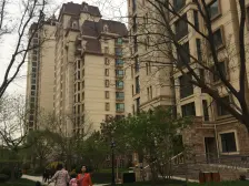 莱茵小镇地铁口精装修4室1梯1户