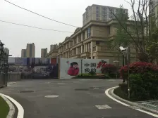 总价低 边套全明 有两个车位 上下四层 诚意出售