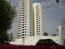 八埭头滨江园3室南朝向2400.00万元/套出售