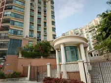 英伦名苑居家3房高楼层西南朝向安静舒适