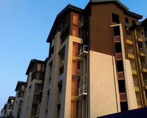 铂悦郡 3室2厅 东北