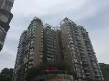 老城区 缙麓商都三房100万