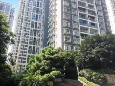 双商圈,三轻轨,永辉·农贸市场100米,新世纪200米