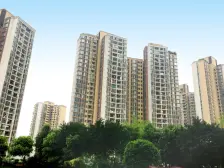 江北嘴北滨路,轻轨房,朝东南看中庭,带地下室