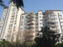 加州新牌坊 巴蜀丽景三房106万