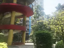 九街大社区,配套成熟,精装大四房,业主诚心卖