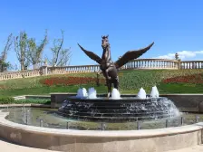 银河国际 离市区近的别墅 交通方便 已装修直接住