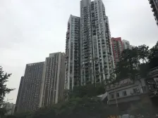 五里店业主自住精装两室 视野开阔看江 拎包入住