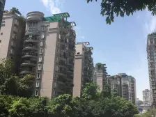 江北嘴旁,横厅精装大三房,双阳台,拎包入住