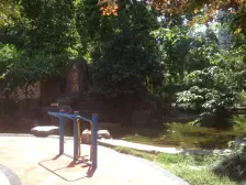 加州新牌坊 香山花园A区二房80万