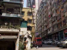 黄泥磅 精装住家,两房 ,楼梯房中间楼层