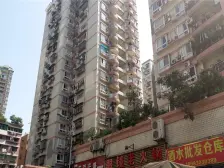 黄泥磅轻轨站 住家精装四房两卫 出行住家撒子都方便