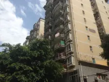 近新光天地,交通便利。电梯房精装修。