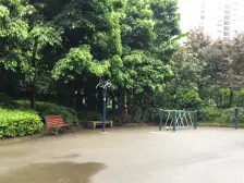 石桥铺 背靠公园 正规两房 拎包入住价格可D