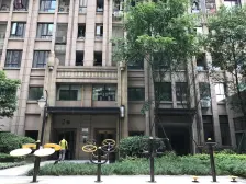 保利花半里玫瑰园 1室1厅 东南