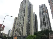 石桥铺 兴茂晶蓝公馆三房81万