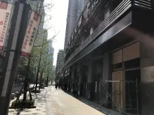 此房位于海兰湖,安静,业主诚心出售,看房方便