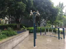 精装智能家居大五房实得面积230平带60平露台