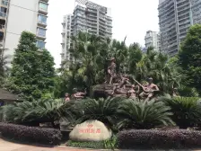 龙湖商圈旁 户型方正 出行便捷 配套齐全 看房方便