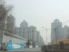 南向蓝天下海景房,户型规整房主急售。