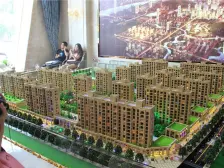 高铁新区文鼎苑92平方三室毛坯诚心出售