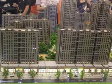 品质小区,楼间距大,采光好,精装修包2车位